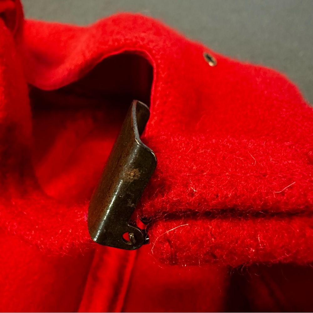 Vibrant Red Vintage GAP 80% Wool Women’s Adjustable Hat Made in USA - Picture 15 of 16
